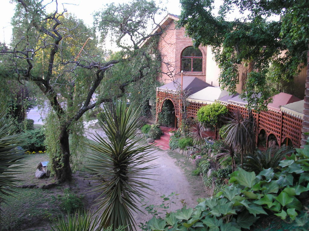 Mon Petit Hotel Villa Carlos Paz Exterior foto